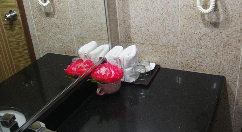 Td Plaza Hotel Κότα Κιναμπαλού Εξωτερικό φωτογραφία