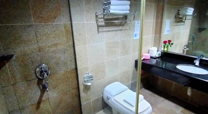 Td Plaza Hotel Κότα Κιναμπαλού Εξωτερικό φωτογραφία