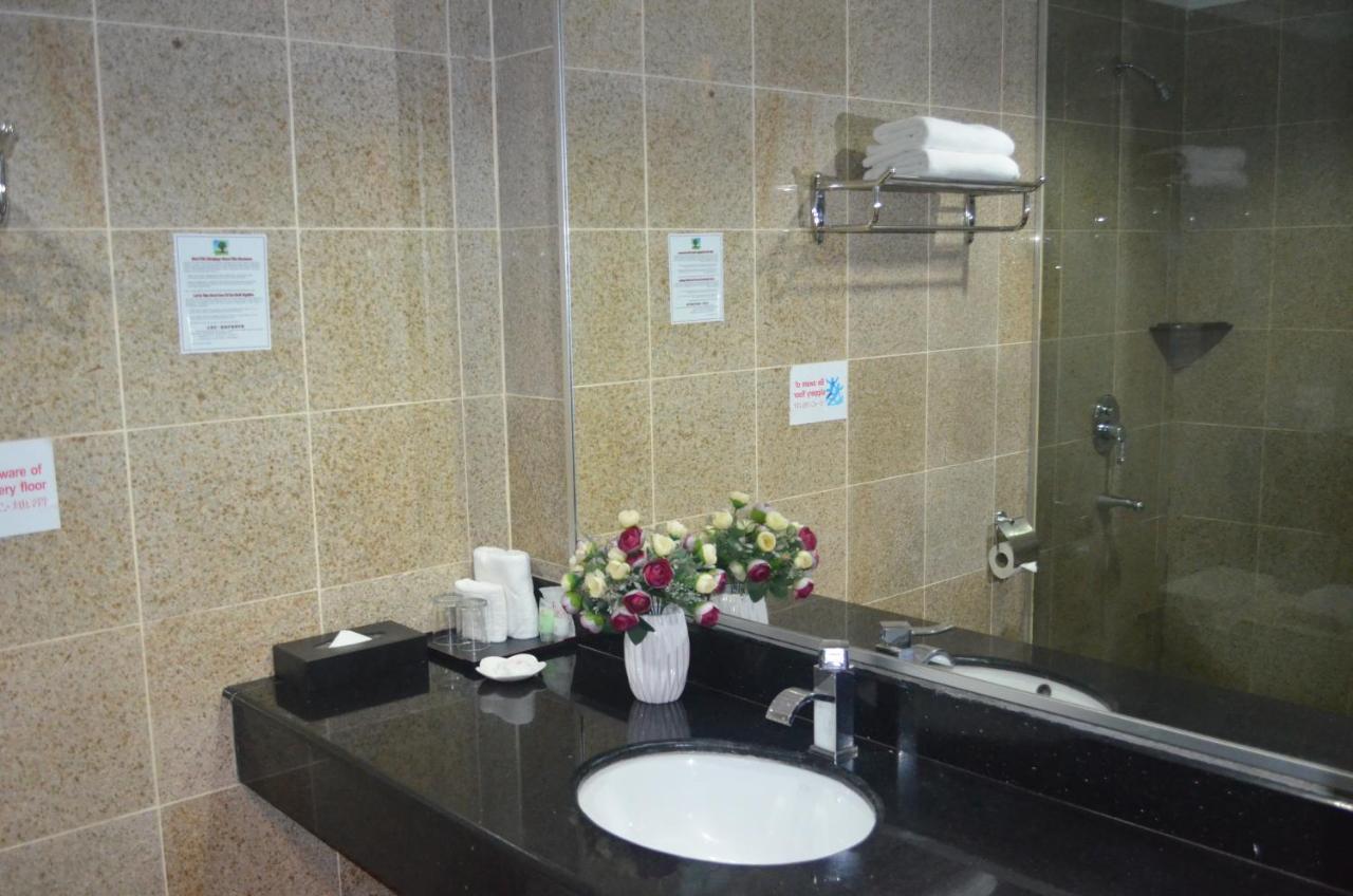 Td Plaza Hotel Κότα Κιναμπαλού Εξωτερικό φωτογραφία